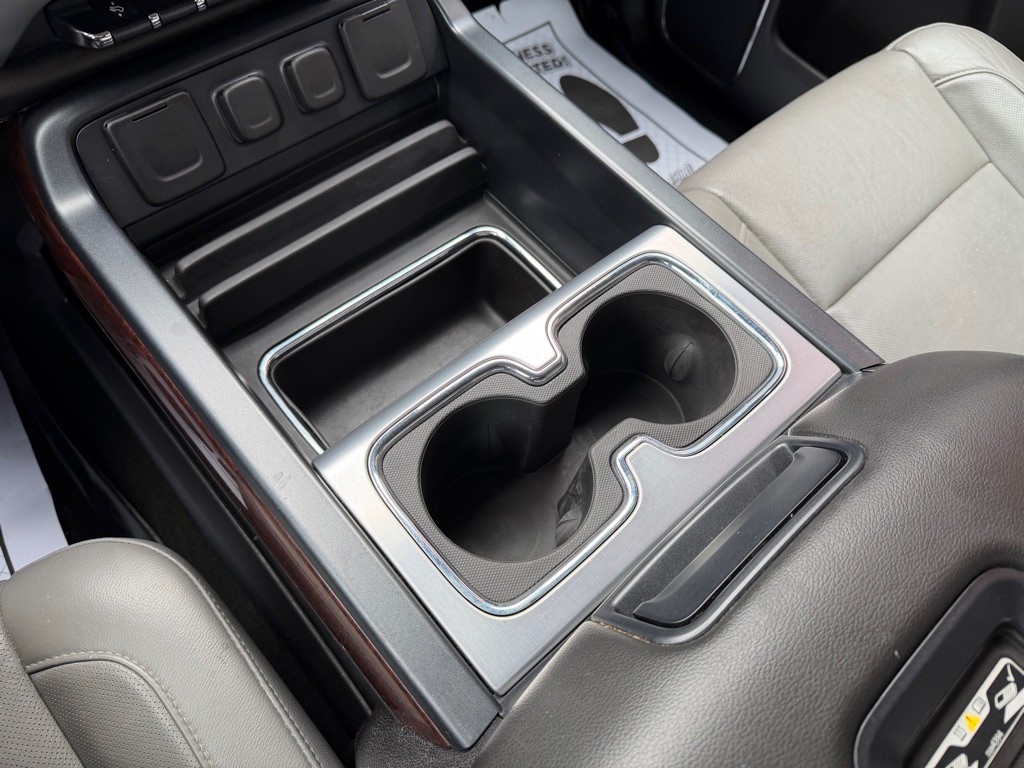 2016 GMC Sierra Image 18