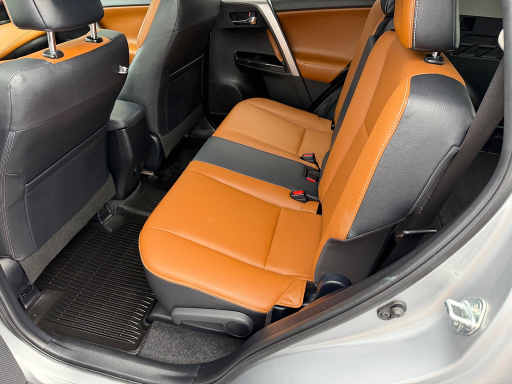 2018 Toyota Rav4 Image 22