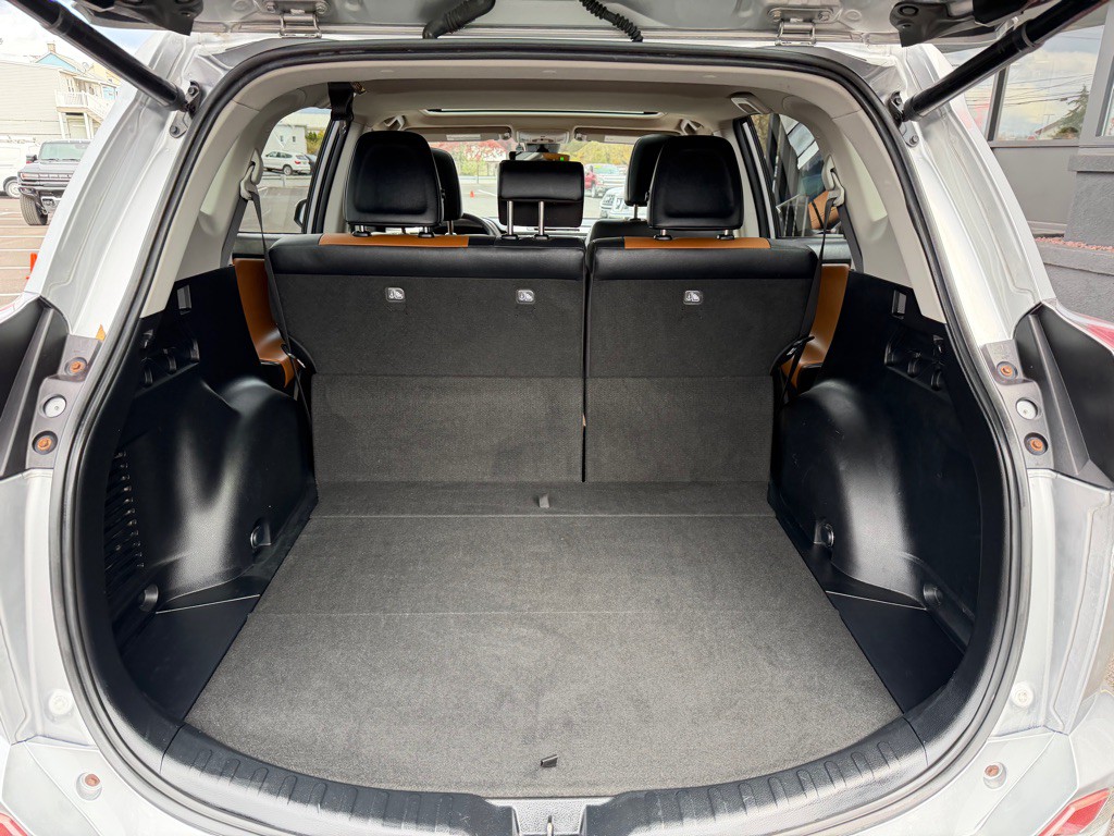 2018 Toyota Rav4 Image 23