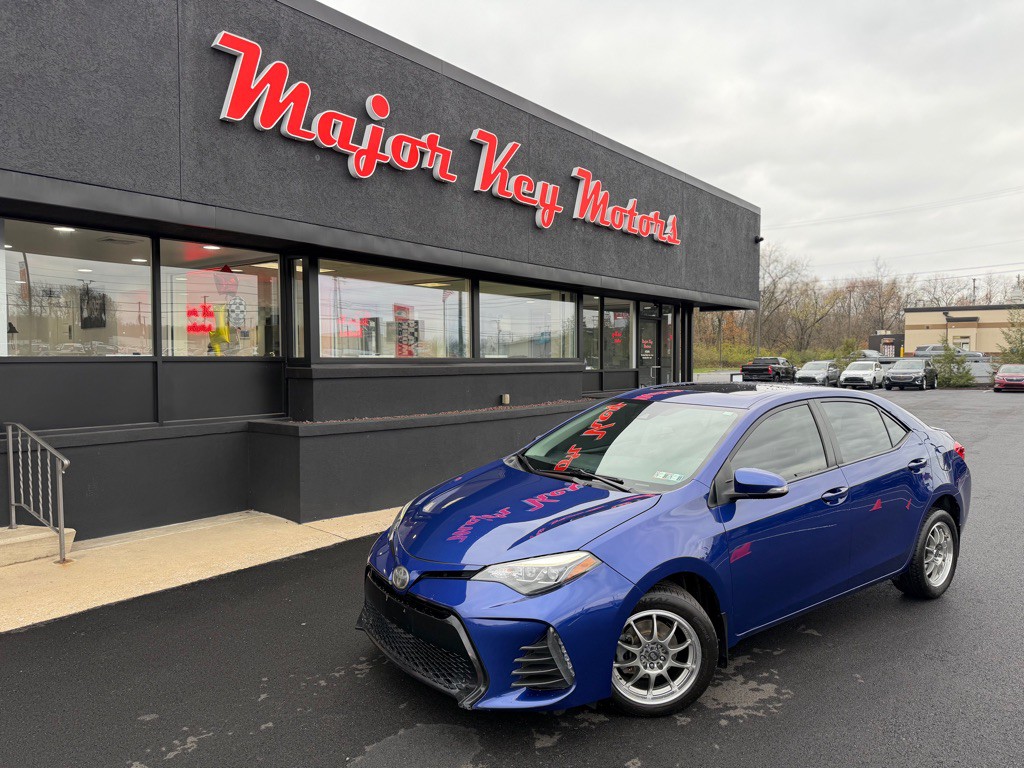 2019 Toyota Corolla Image 1