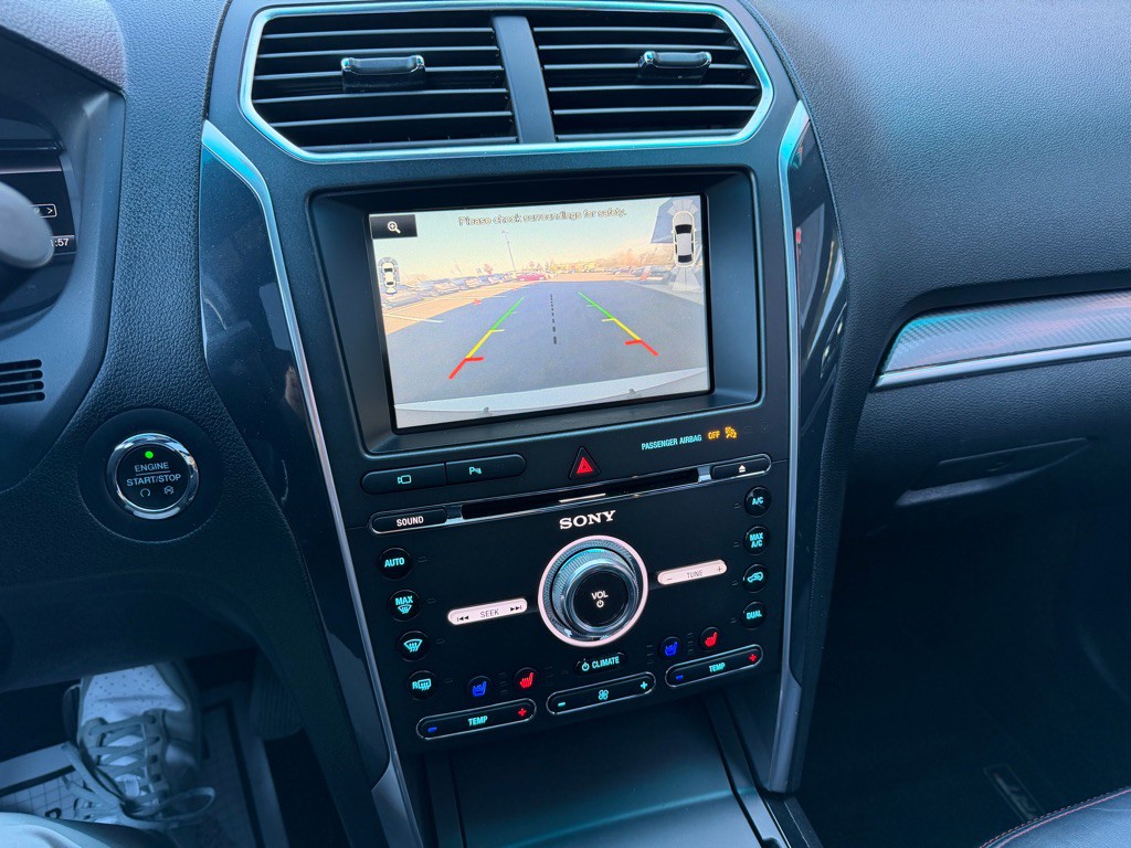 2016 Ford Explorer Image 17