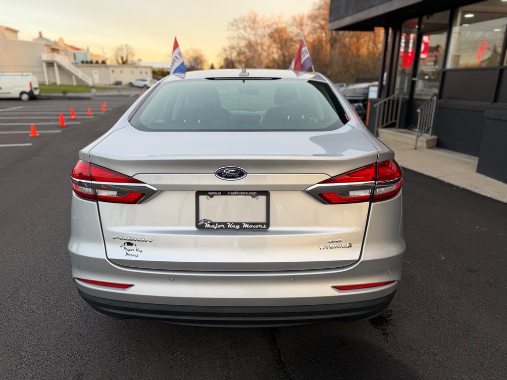 2019 Ford Fusion Image 5