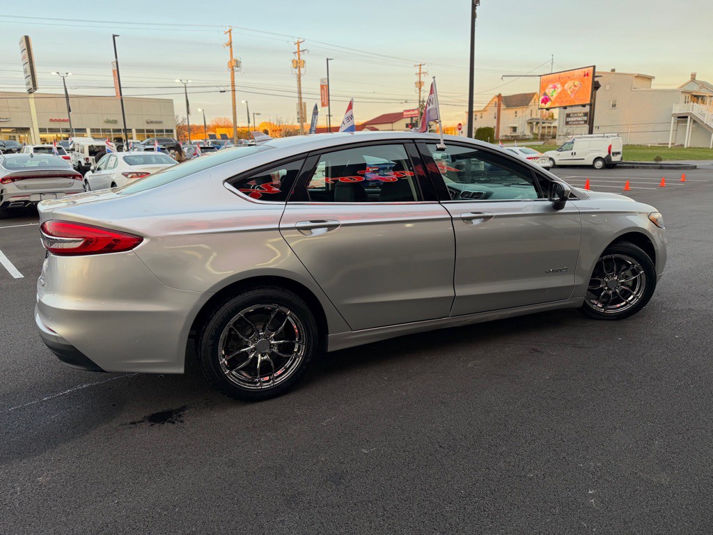 2019 Ford Fusion Image 7