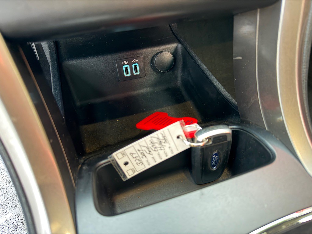 2019 Ford Fusion Image 18