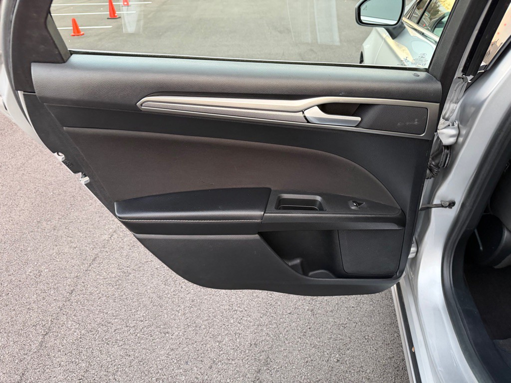 2019 Ford Fusion Image 20