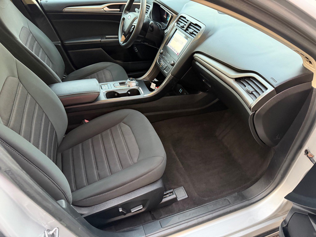 2019 Ford Fusion Image 26