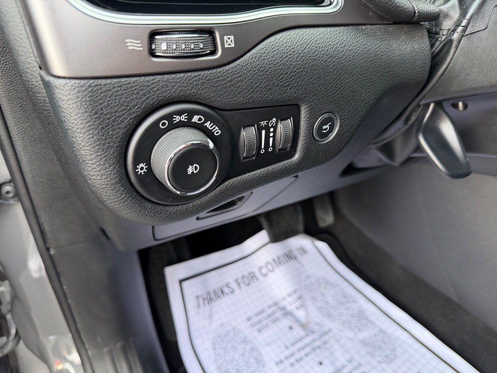 2019 Jeep Cherokee Image 13