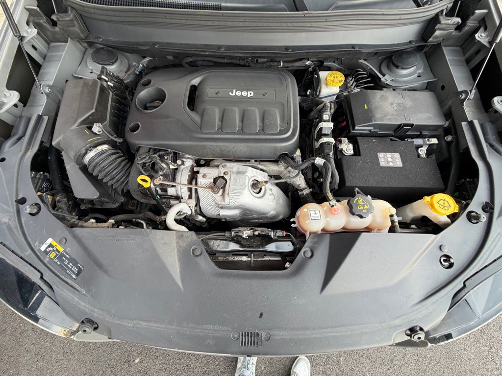 2019 Jeep Cherokee Image 29