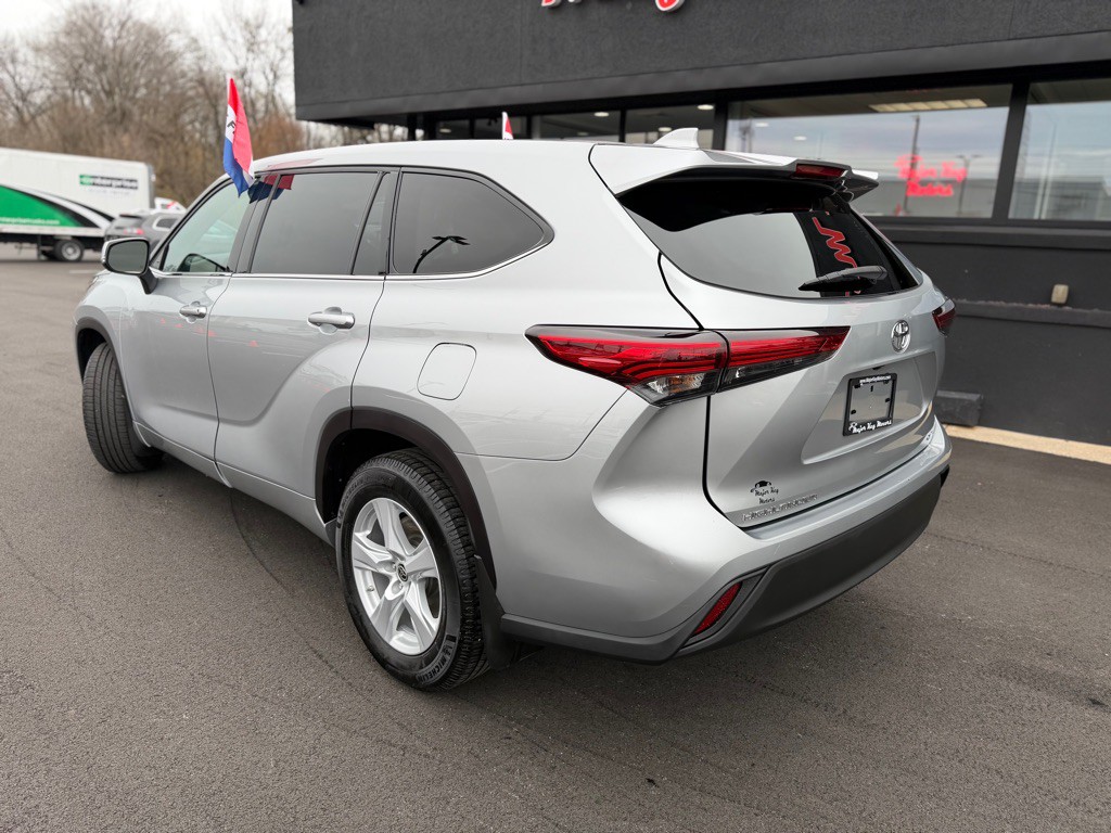 2020 Toyota Highlander Image 4
