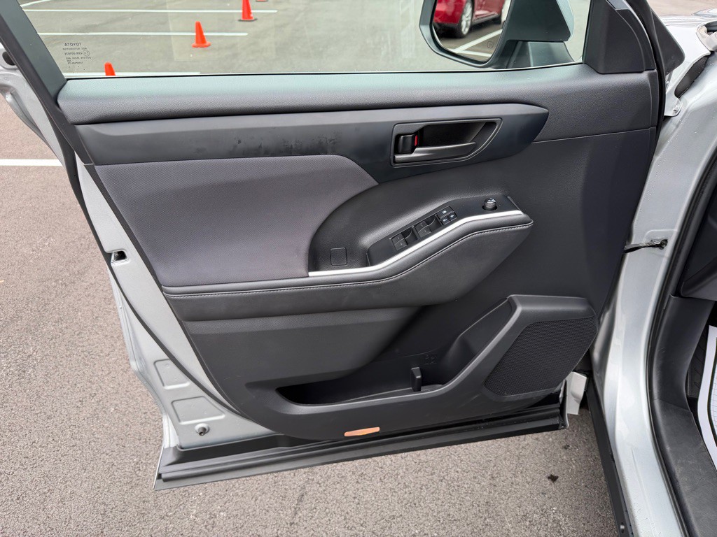 2020 Toyota Highlander Image 11