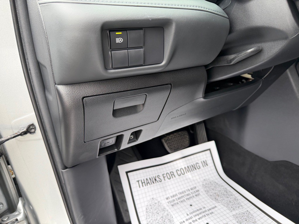 2020 Toyota Highlander Image 13