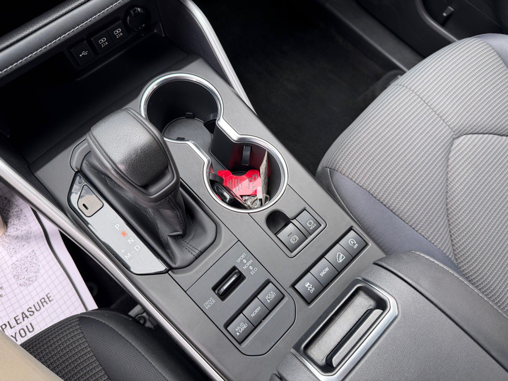 2020 Toyota Highlander Image 18