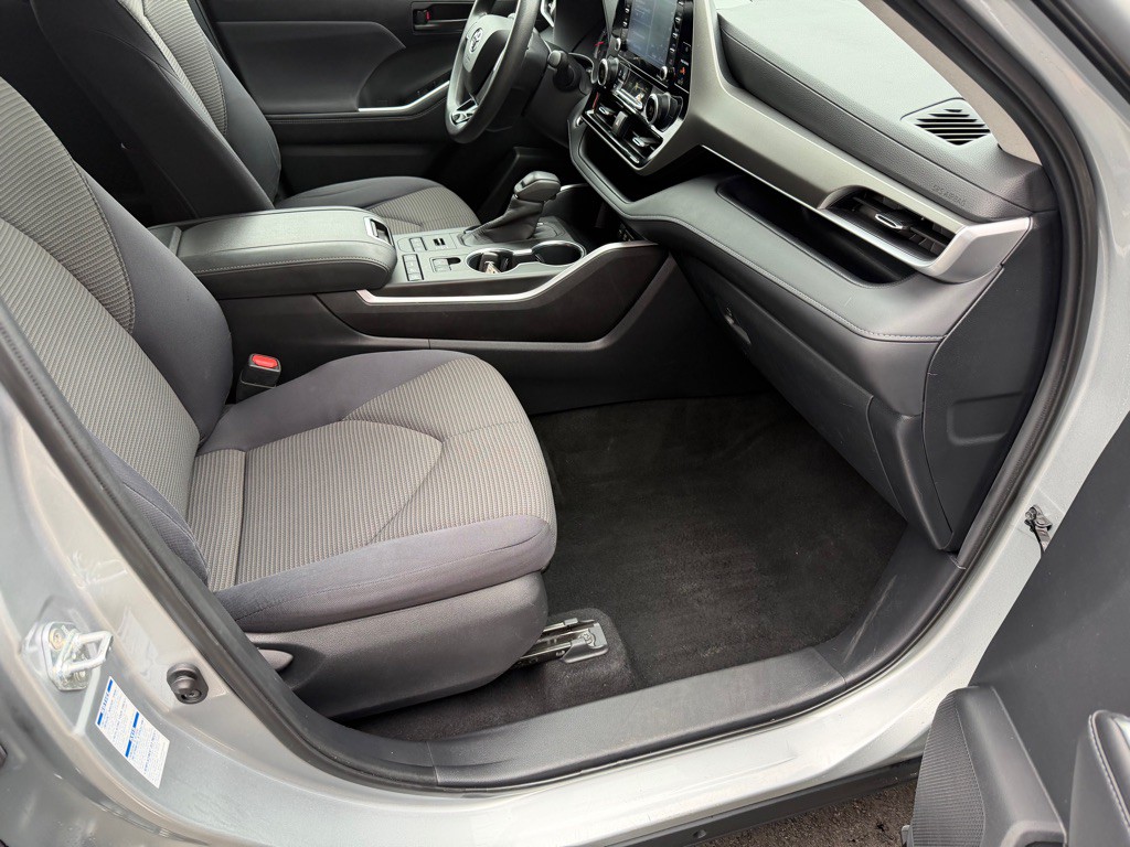 2020 Toyota Highlander Image 28