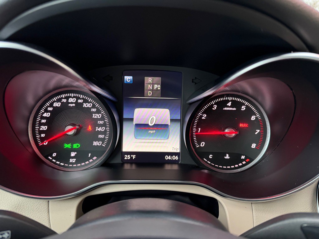 2018 Mercedes-Benz GLC-Class Image 14