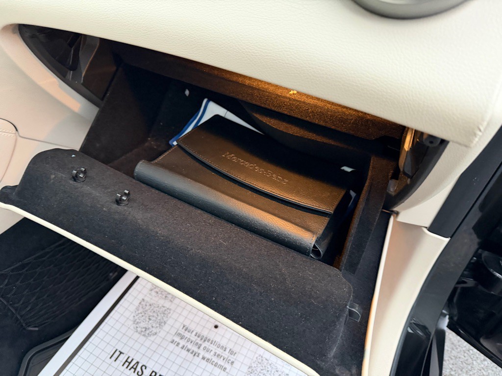 2018 Mercedes-Benz GLC-Class Image 52