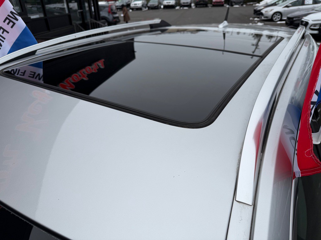 2013 Cadillac SRX Image 10