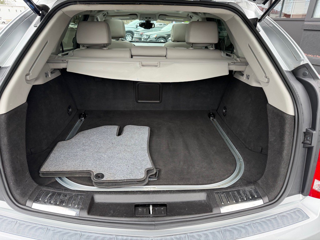 2013 Cadillac SRX Image 23