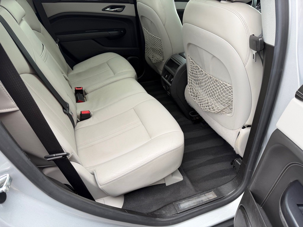 2013 Cadillac SRX Image 26