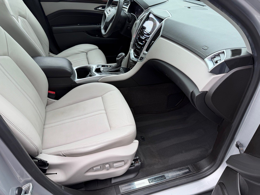 2013 Cadillac SRX Image 28