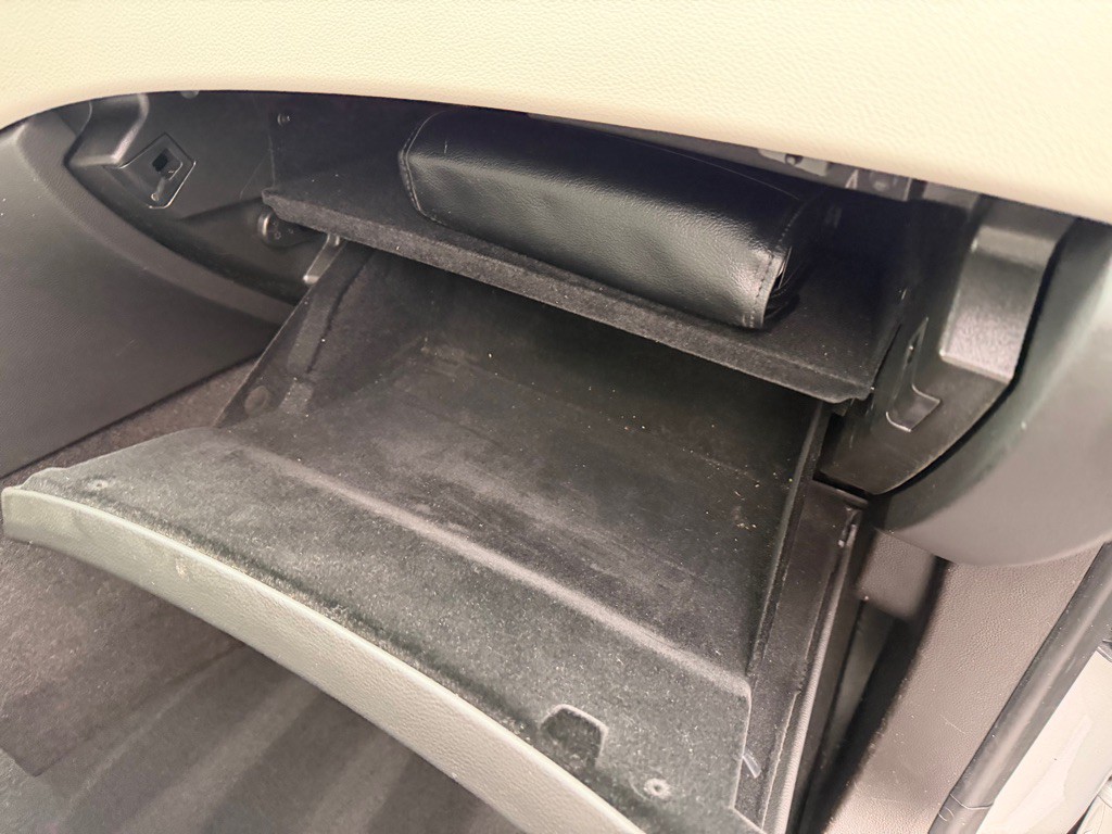 2013 Cadillac SRX Image 29