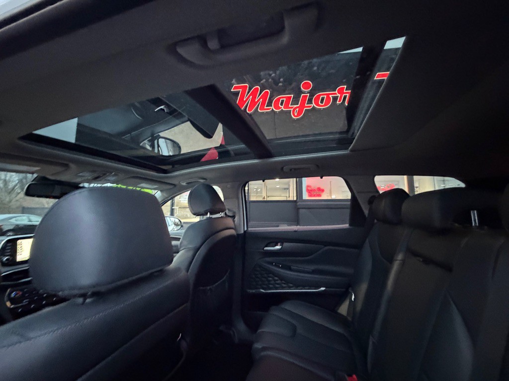 2019 Hyundai Santa Fe Image 23