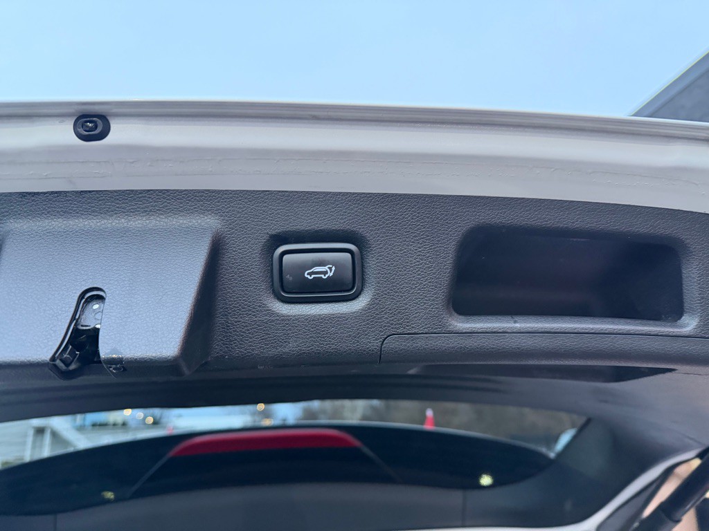 2019 Hyundai Santa Fe Image 25
