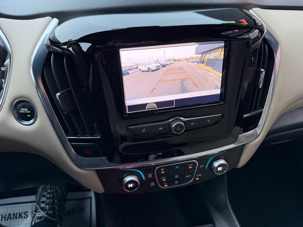 2022 Chevrolet Traverse Image 16