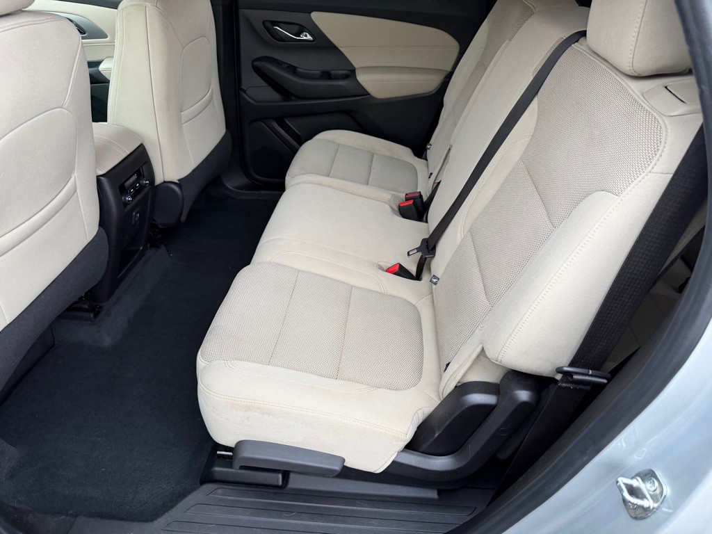 2022 Chevrolet Traverse Image 21