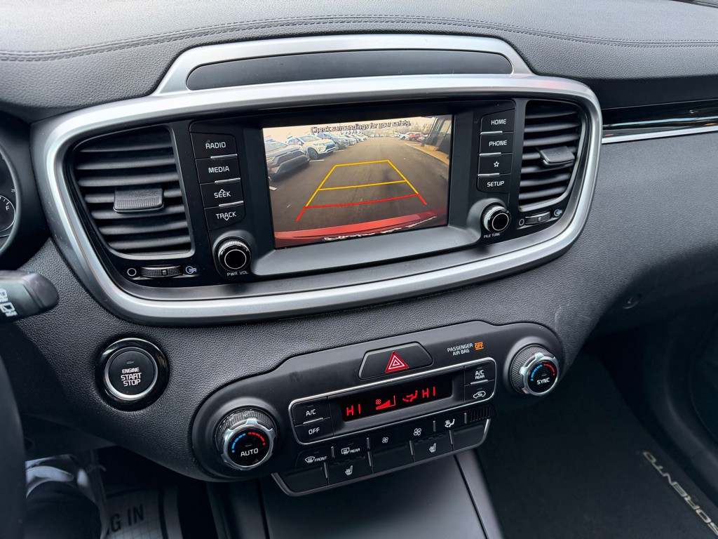 2020 Kia Sorento Image 16