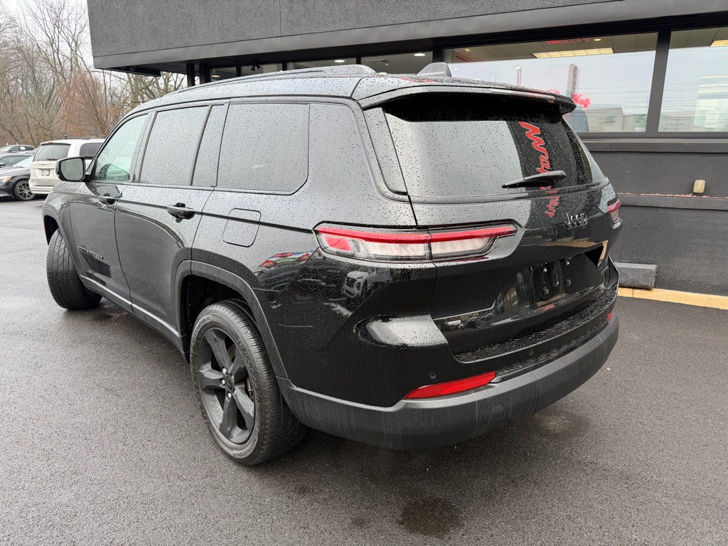 2022 Jeep Grand Cherokee Image 4