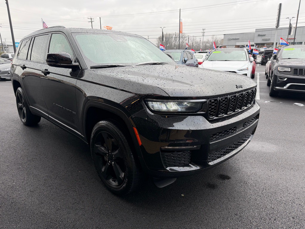 2022 Jeep Grand Cherokee Image 8