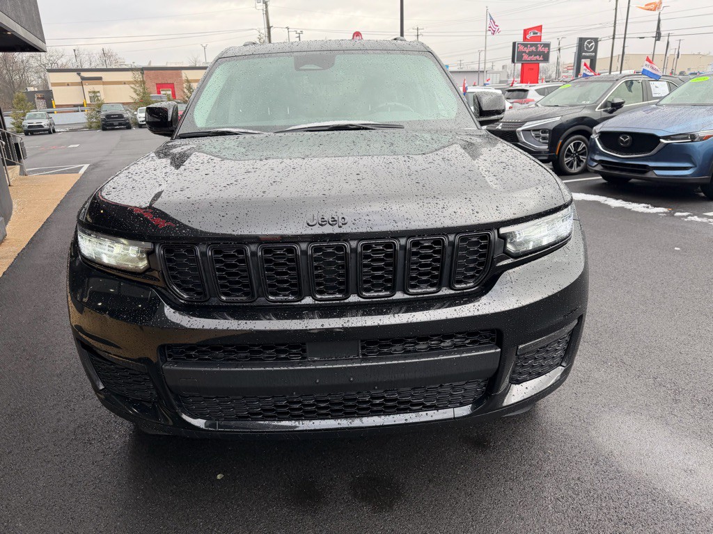 2022 Jeep Grand Cherokee Image 9