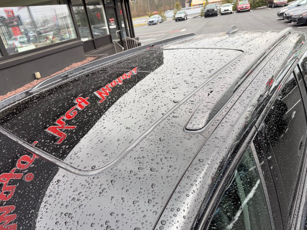 2022 Jeep Grand Cherokee Image 10