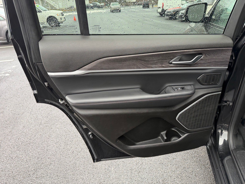 2022 Jeep Grand Cherokee Image 20