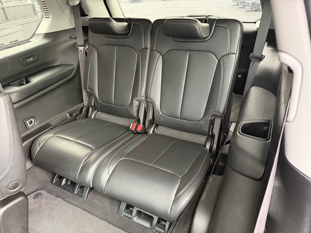 2022 Jeep Grand Cherokee Image 24