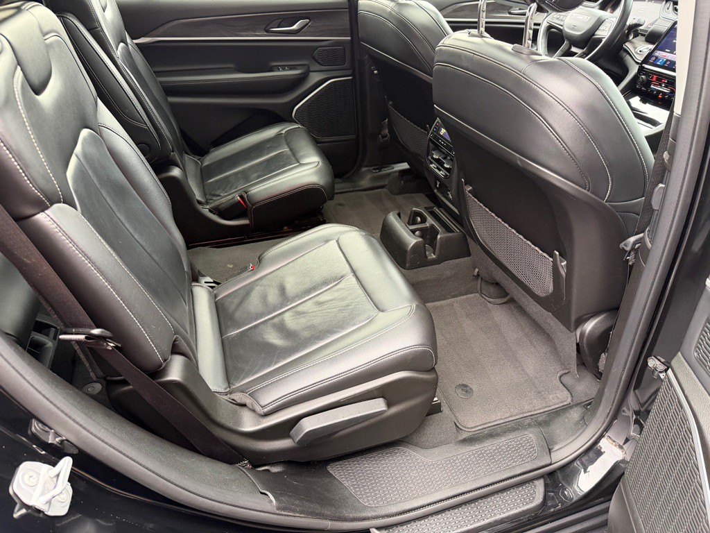 2022 Jeep Grand Cherokee Image 29