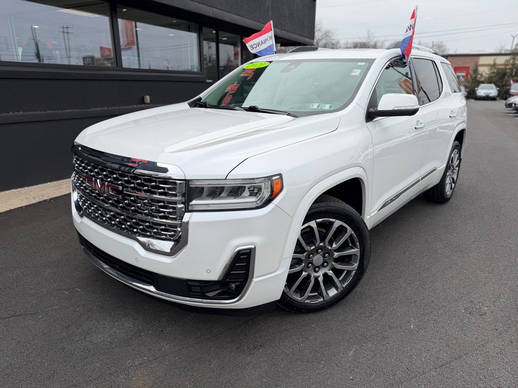 2021 GMC Acadia Image 2