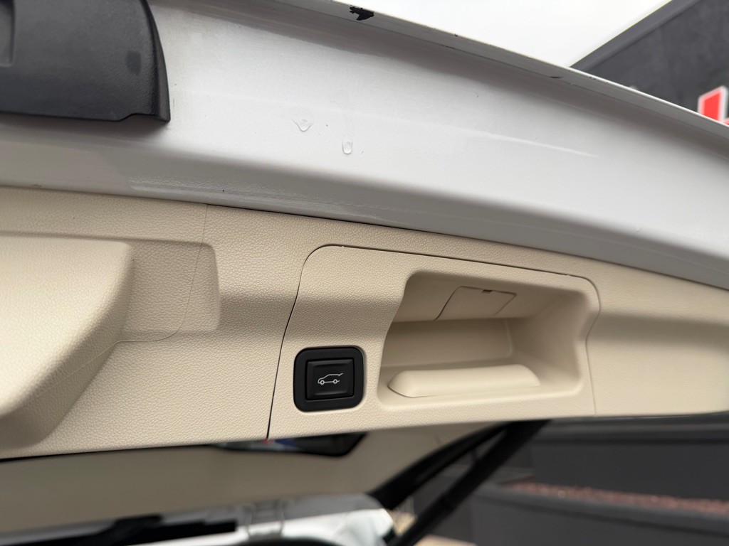 2021 GMC Acadia Image 27