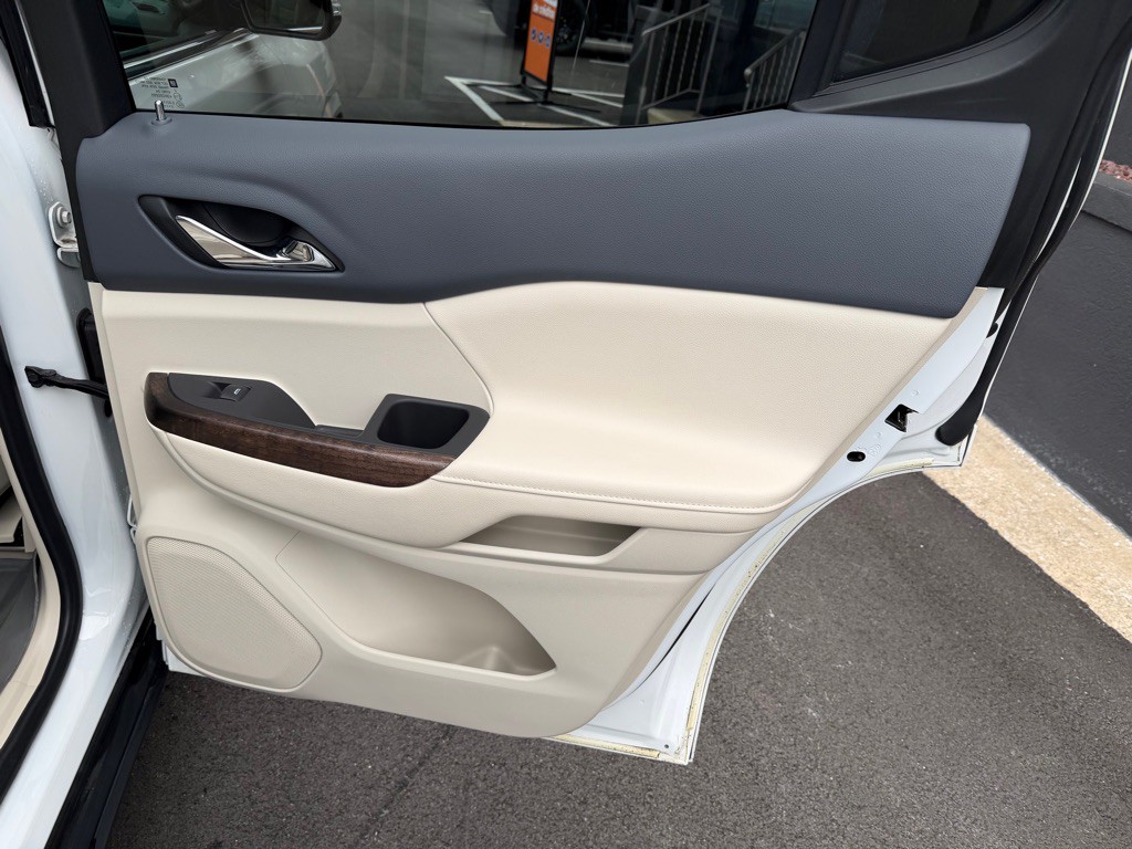 2021 GMC Acadia Image 28