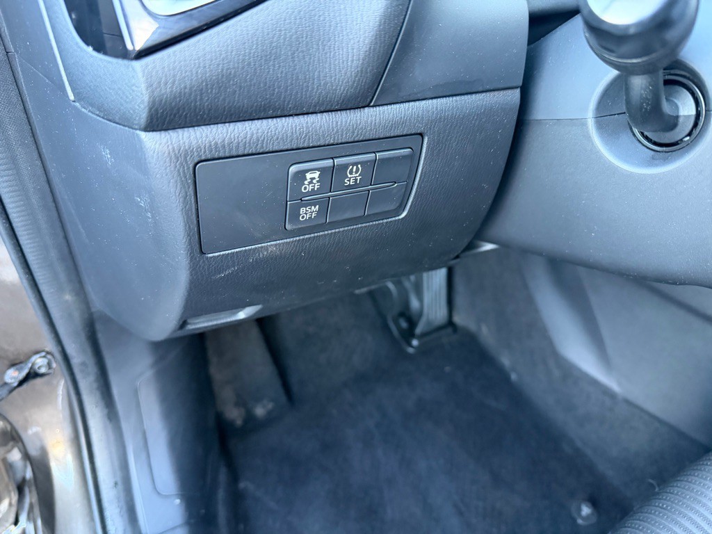 2014 Mazda Mazda3 Image 13