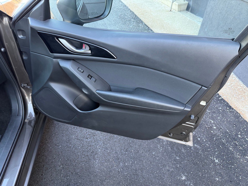 2014 Mazda Mazda3 Image 24