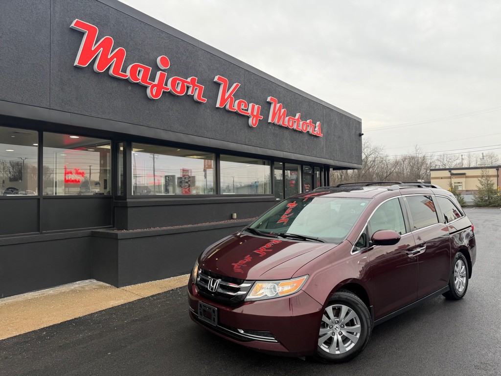 2015 Honda Odyssey Image 1