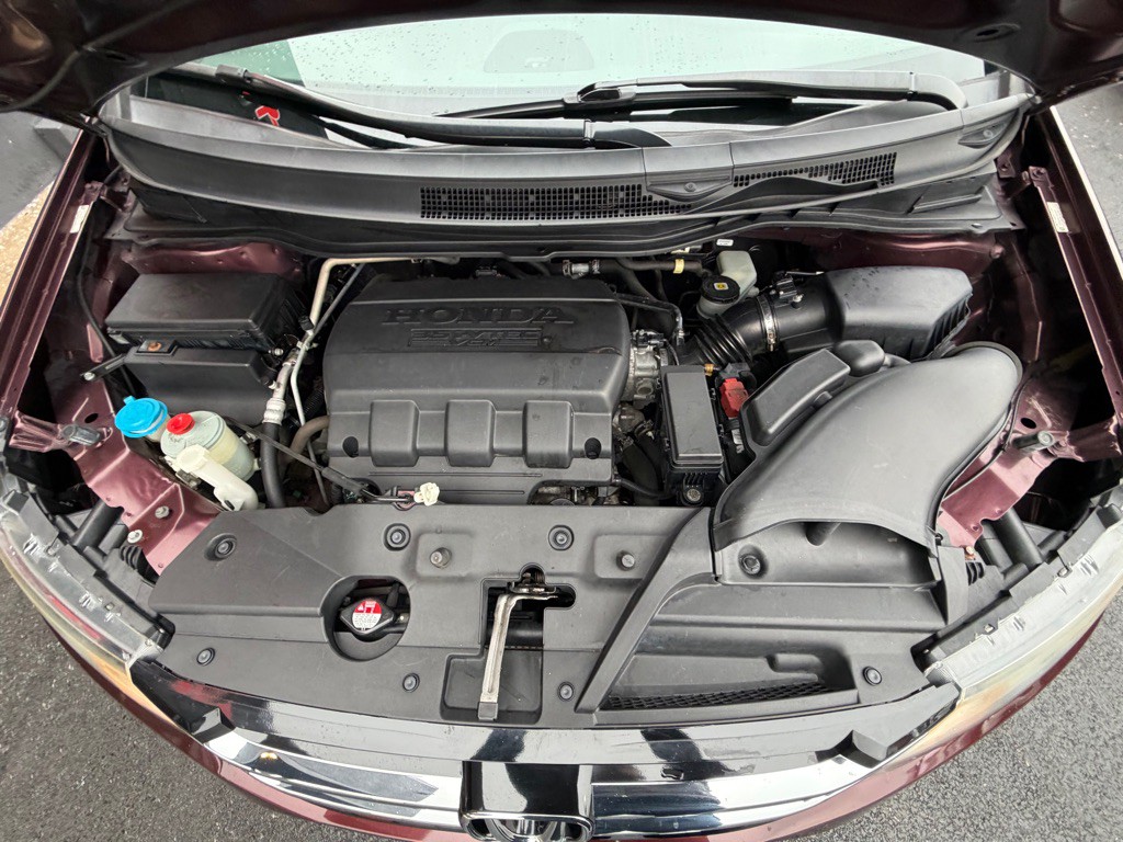 2015 Honda Odyssey Image 32