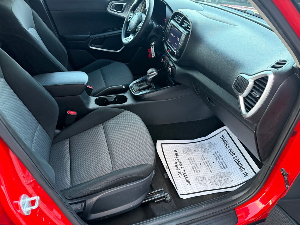2022 Kia Soul Image 24