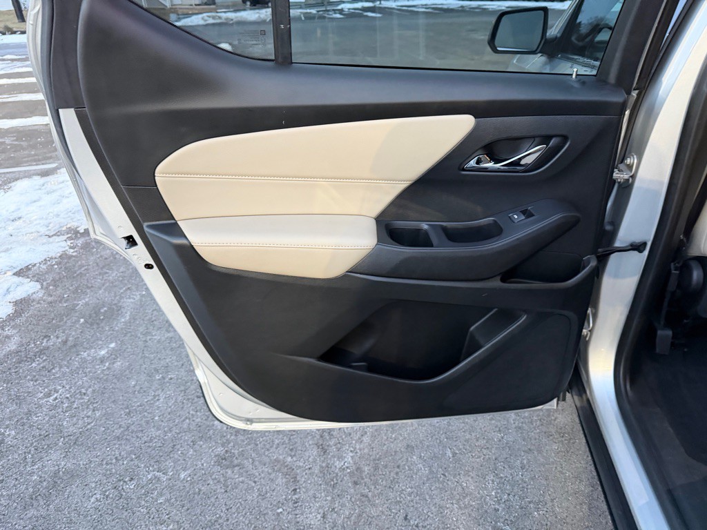 2022 Chevrolet Traverse Image 18