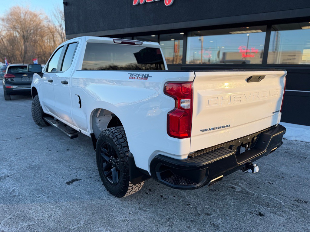 2019 Chevrolet Silverado 1500 Image 4