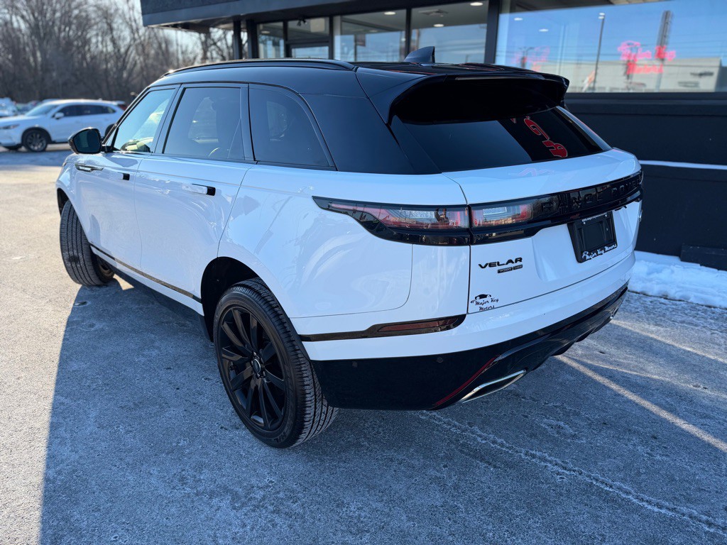 2019 Land Rover Range Rover Image 4
