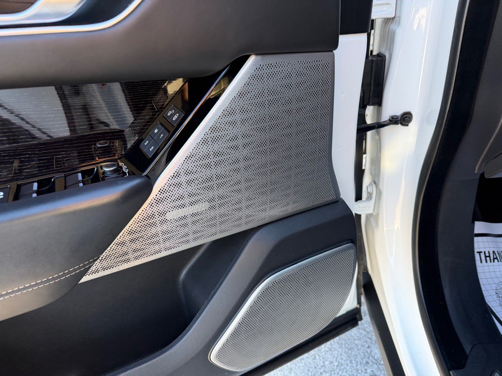 2019 Land Rover Range Rover Image 13