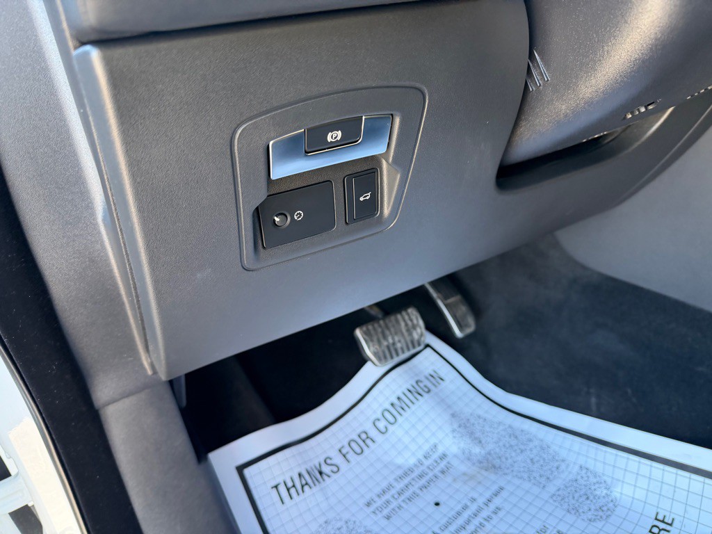 2019 Land Rover Range Rover Image 15