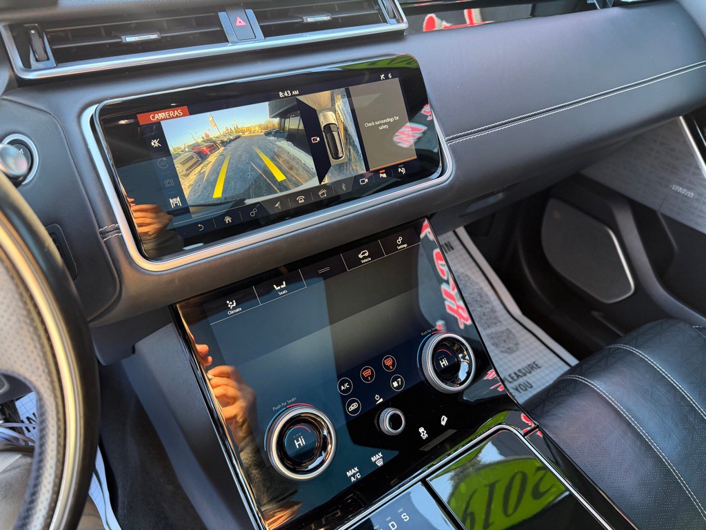 2019 Land Rover Range Rover Image 19